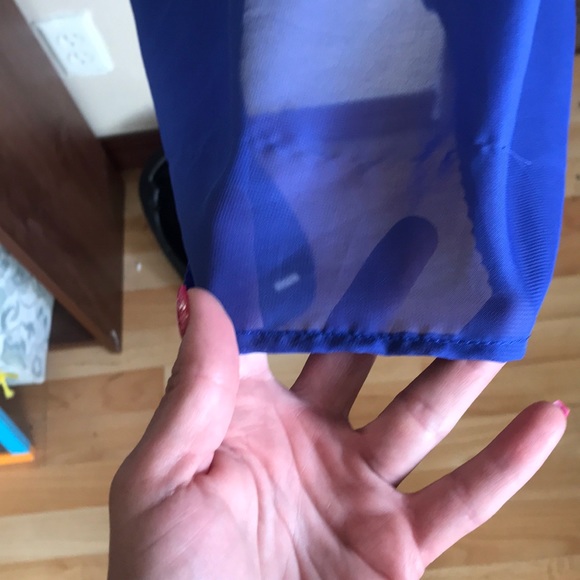 Bebe never worn long sleeve blouse - Picture 3 of 3